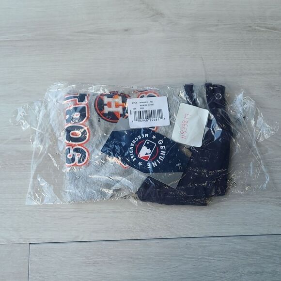 Genuine merchandise Infant Heather Gray Houston Astros Full-Snap Romper 8m NWT - Picture 7 of 8
